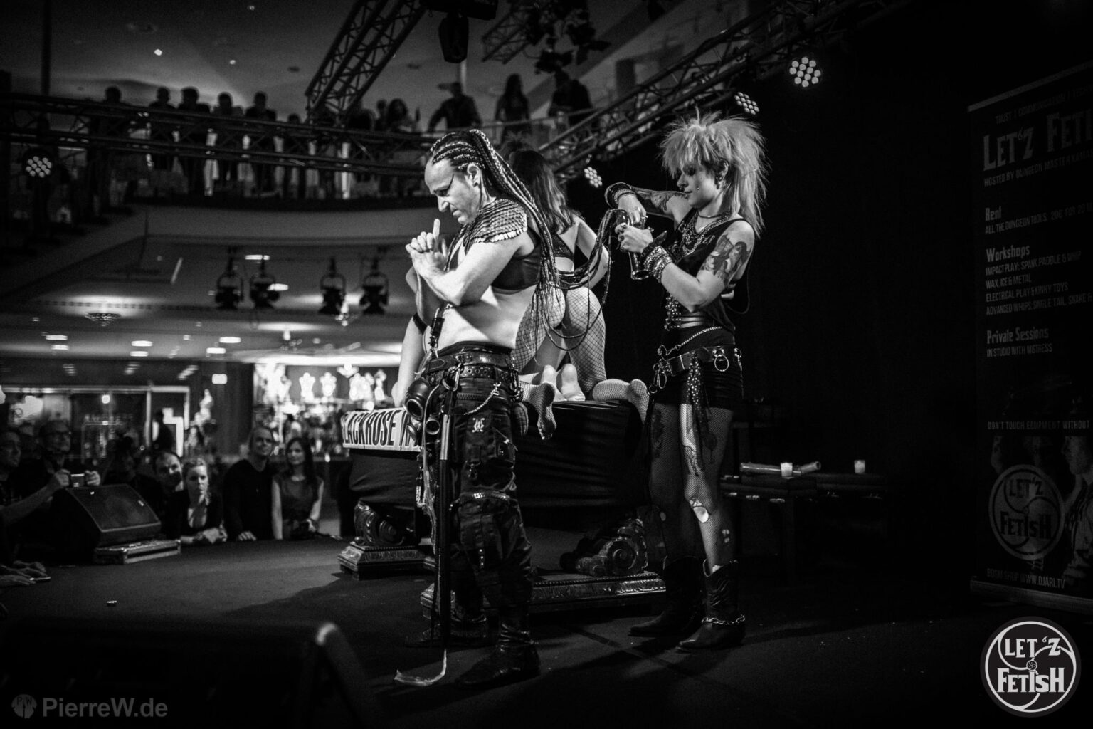 5 venus perfomance with Trish 2019