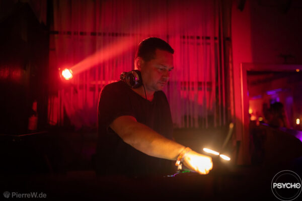 Psycho Voltage-34 Psycho Voltage-34